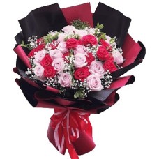 Bouquet of Red Velvet Roses (Basic)